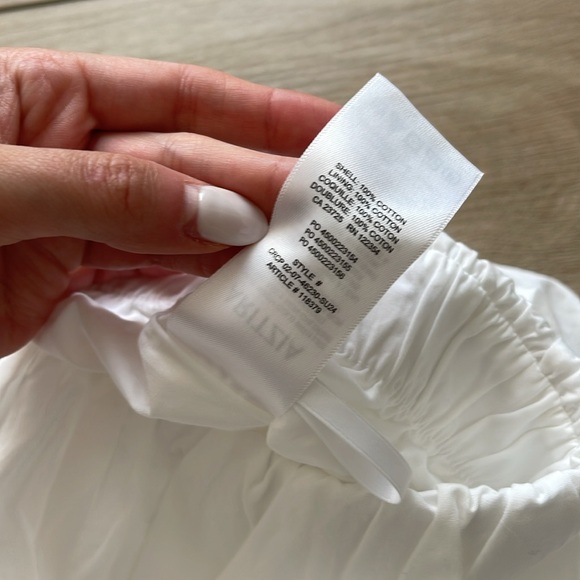 Aritzia Sunday Best White Bubbly Mini Poplin Skirt, XXS - Picture 4 of 4